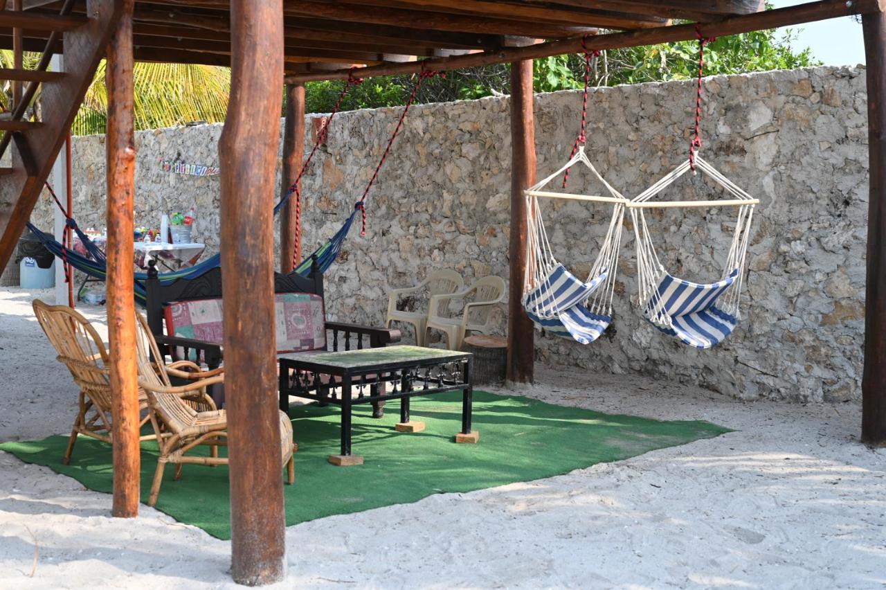 La Casa Del Mexicano Celestun Esterno foto
