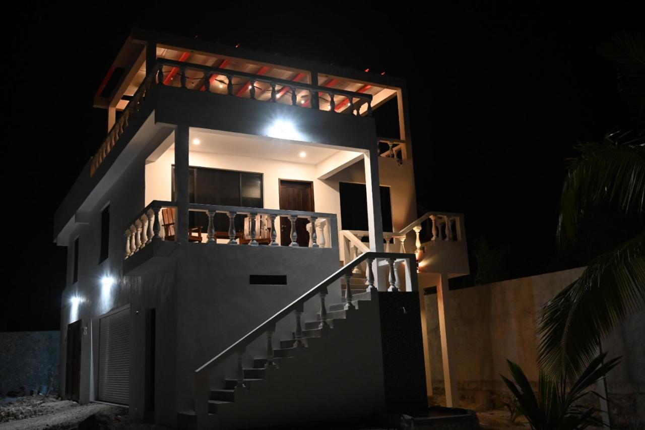 La Casa Del Mexicano Celestun Esterno foto